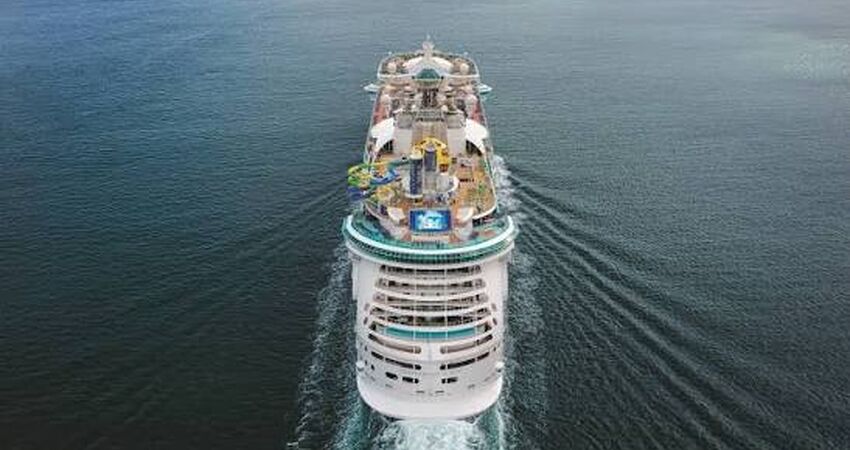 INDEPENCE OF THE SEAS İLE BATI KARAYİPLER